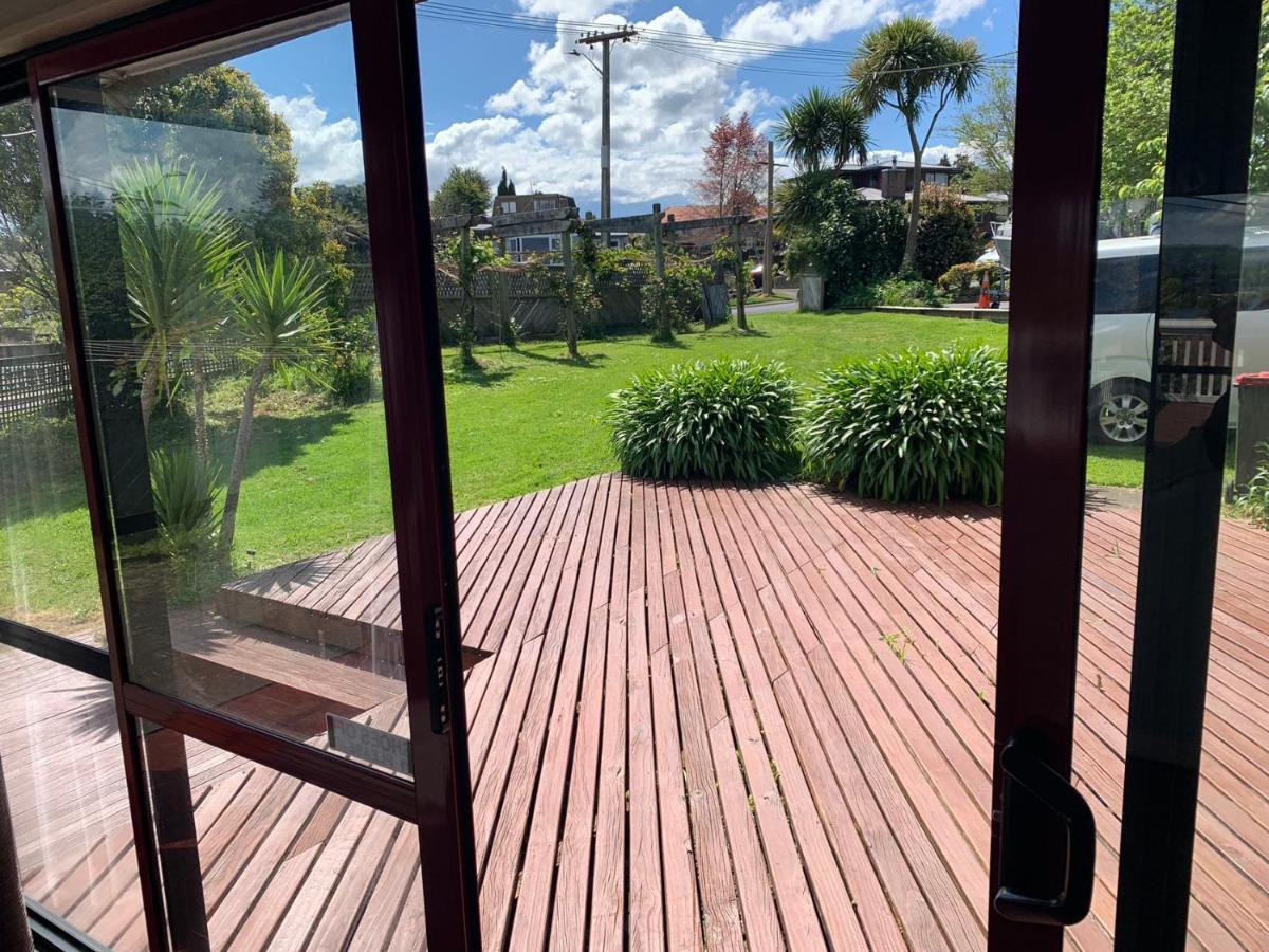 Premium Lake View Home Rotorua Exterior foto